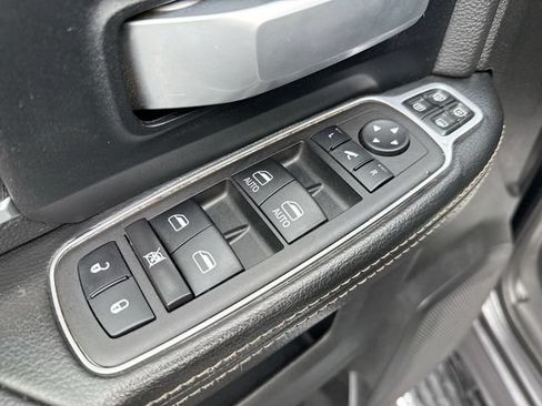 Used 2024 RAM 3500 Big Horn w/ Level 2 Equipment Group AWD/4WD image 13