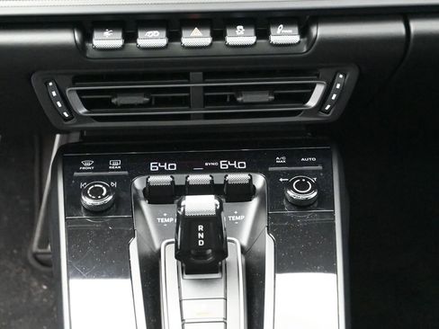 Certified 2022 Porsche 911 Carrera GTS image 25