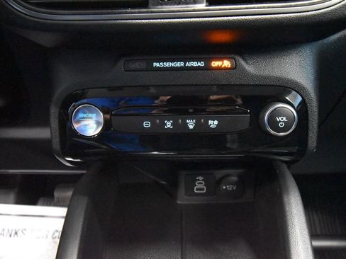 Used 2025 Ford Escape SE FWD image 17