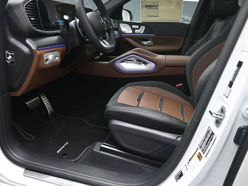 New 2026 Mercedes-Benz GLE 53 AMG 4MATIC Coupe image 17
