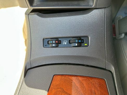 Used 2010 Lexus ES 350 FWD image 22