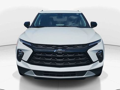 Used 2024 Chevrolet Blazer LT w/ Convenience Package FWD image 10