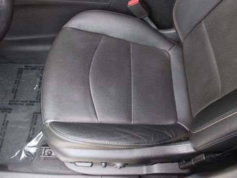 Used 2019 Chevrolet Equinox Premier image 13