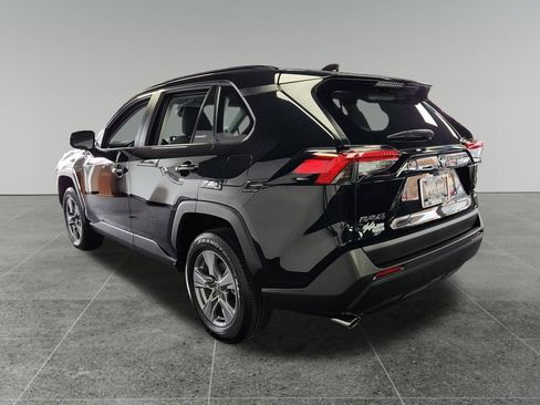 Certified 2025 Toyota RAV4 XLE AWD/4WD image 5
