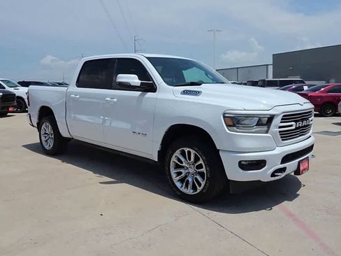Used 2024 RAM 1500 Laramie AWD/4WD image 2