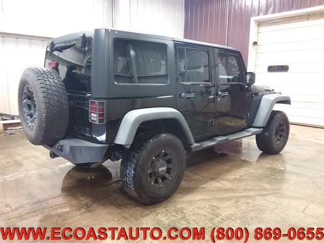Used 2013 Jeep Wrangler Unlimited Sport w/ Connectivity Group AWD/4WD image 2