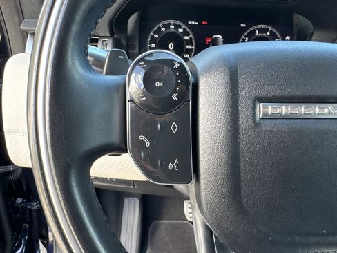 Used 2020 Land Rover Discovery Sport SE R-Dynamic image 32