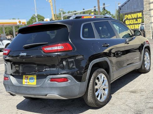 Used 2016 Jeep Cherokee Limited image 6