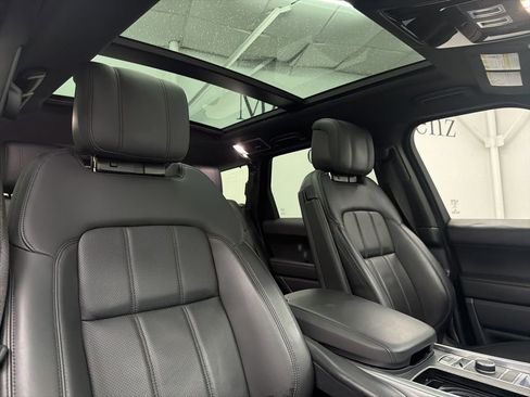 Used 2018 Land Rover Range Rover Sport Supercharged AWD/4WD image 29