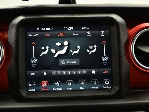 Used 2020 Jeep Gladiator Rubicon AWD/4WD image 36
