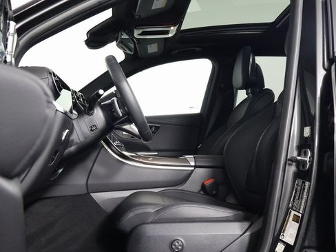 Certified 2026 Mercedes-Benz GLC 300 image 10