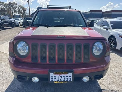 Used 2015 Jeep Patriot High Altitude AWD/4WD image 2