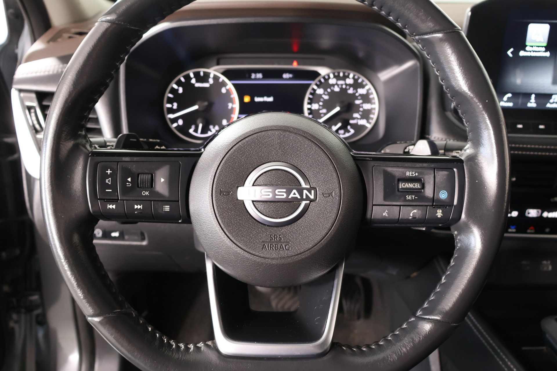 Used 2023 Nissan Rogue SL w/ SL Premium Package FWD image 3