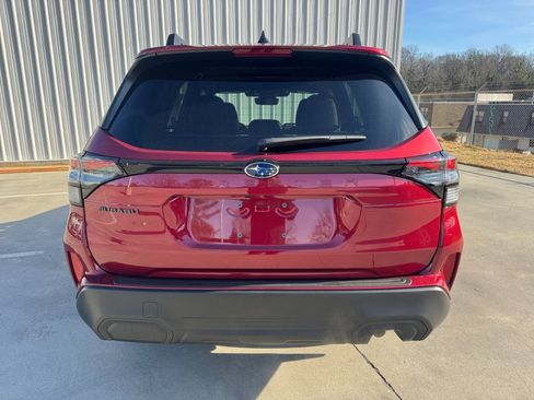Used 2026 Subaru Forester Premium AWD/4WD image 14