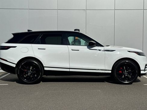 Certified 2025 Land Rover Range Rover Velar Dynamic SE AWD/4WD image 6