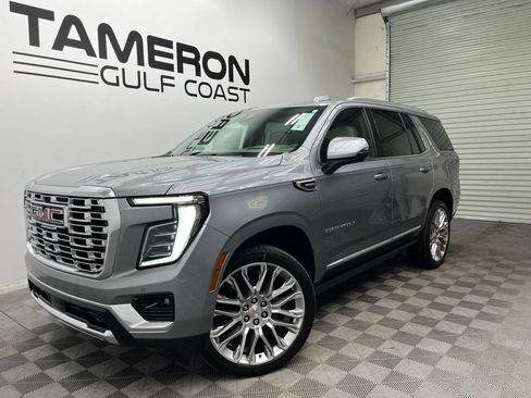 New 2026 GMC Yukon Denali w/ Denali Reserve Package AWD/4WD image 1