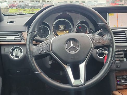 Used 2012 Mercedes-Benz E 350 Sedan image 13