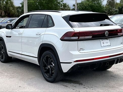 New 2026 Volkswagen Atlas Cross Sport SEL R-Line AWD/4WD image 7