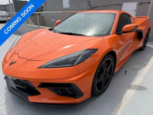Used 2022 Chevrolet Corvette Stingray Coupe w/ Z51 Performance Package RWD image 1