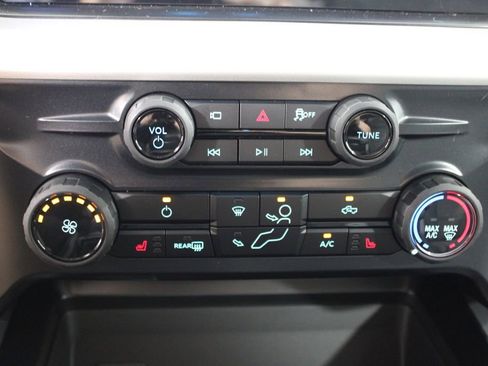 New 2026 Ford F250 XLT w/ XLT Premium Package image 47