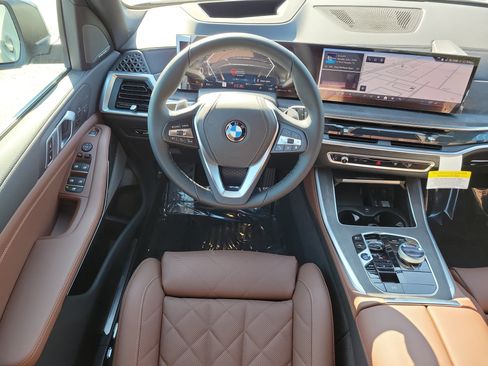 New 2026 BMW X5 sDrive40i w/ Executive Package image 12