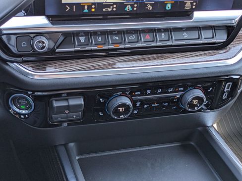 New 2026 Chevrolet Silverado 3500 LT w/ All Star Edition image 14