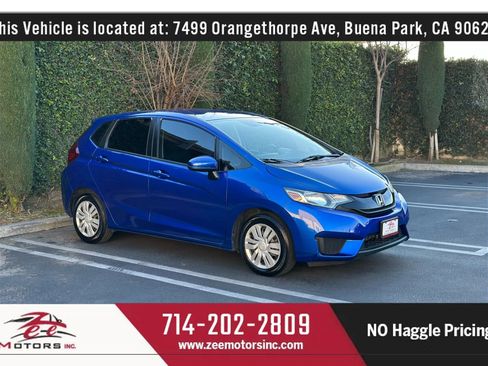Used 2017 Honda Fit LX image 4