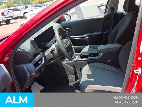 Used 2025 Kia K4 FWD image 5