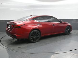 Used 2019 Nissan Altima 2.5 Platinum AWD/4WD video 2