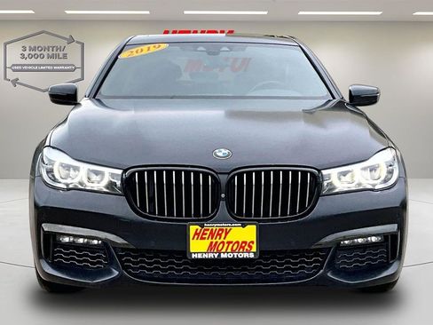 Used 2019 BMW 740i xDrive w/ M Sport Package AWD/4WD image 2