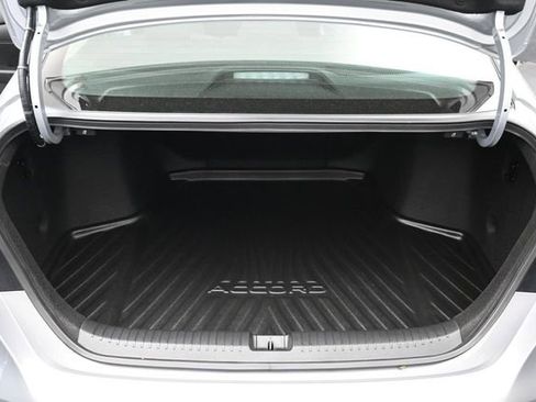 Certified 2025 Honda Accord SE image 26