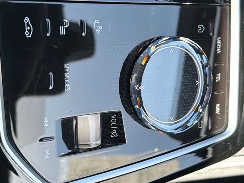 Certified 2023 BMW 740i w/ Parking Assistance Package RWD image 28