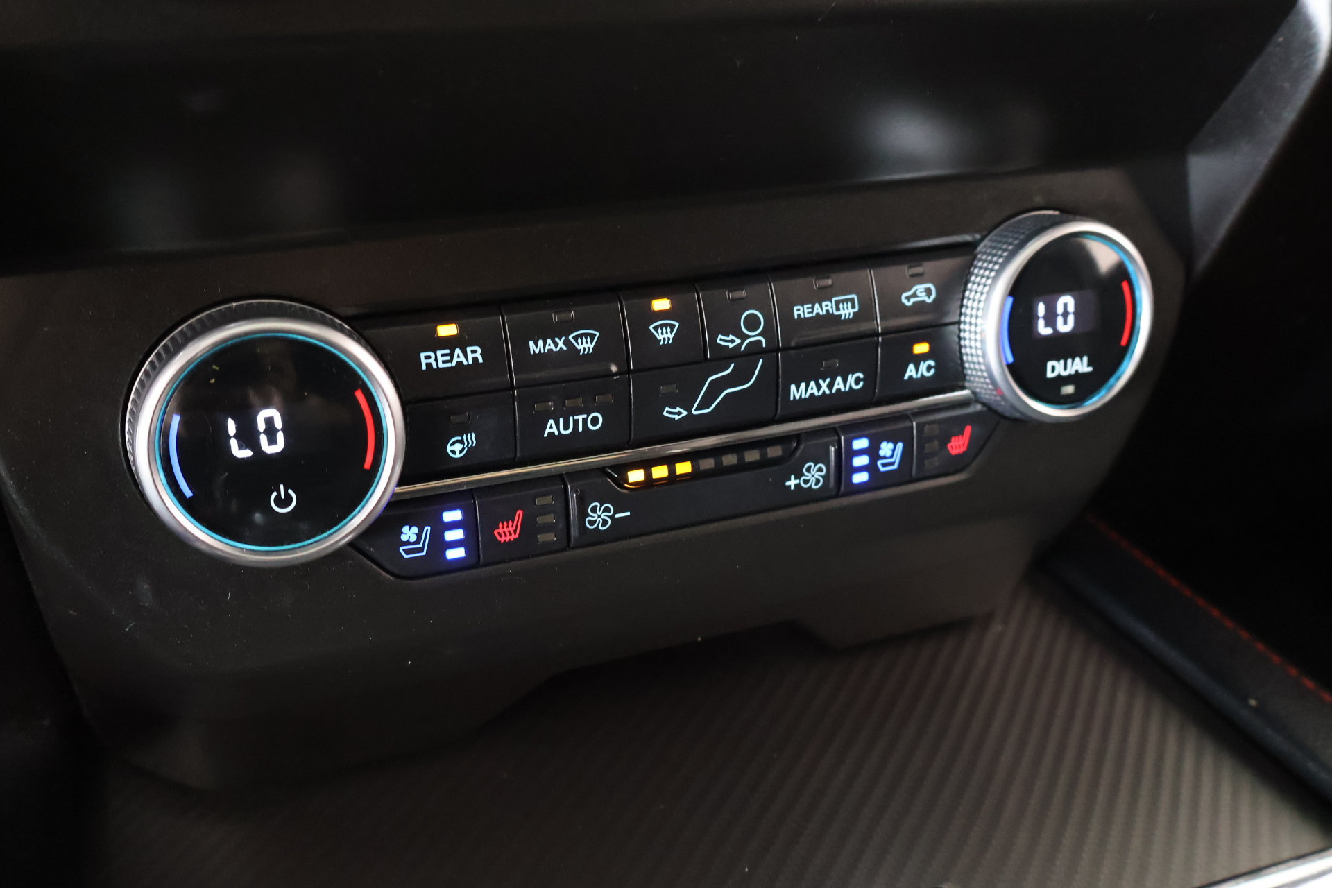 Used 2021 Ford Expedition Limited AWD/4WD image 8