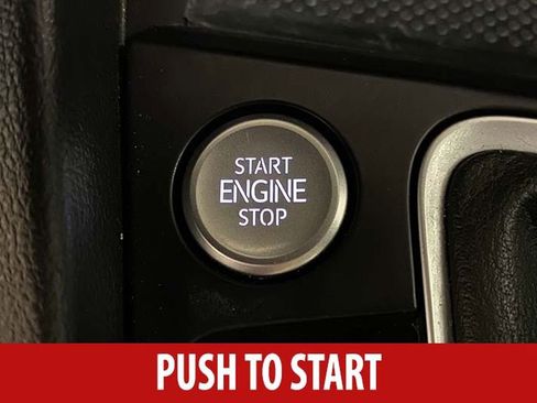 Used 2024 Volkswagen Jetta SE FWD image 14