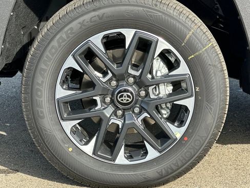 New 2026 Toyota Tundra Limited image 11