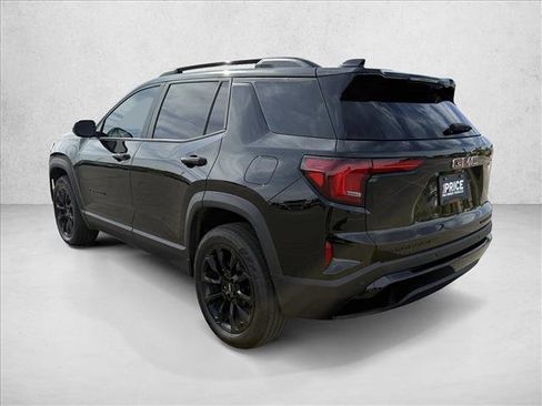 Used 2025 GMC Terrain Elevation w/ Elevation Premium Package AWD/4WD image 7