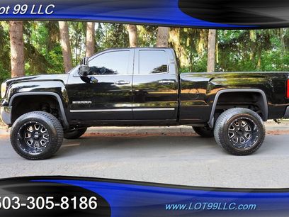Used 2014 GMC Sierra 1500 SLT w/ SLT Preferred Package