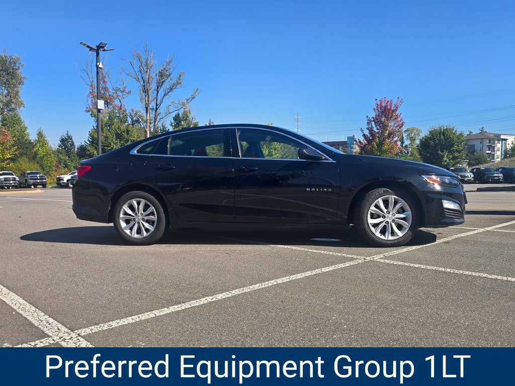 Certified 2025 Chevrolet Malibu LT FWD image 2
