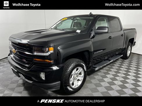 Used 2018 Chevrolet Silverado 1500 LT AWD/4WD image 1