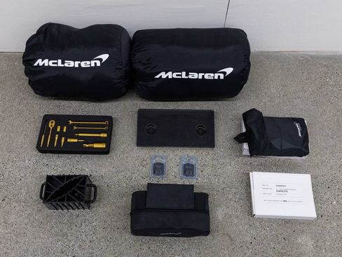 Used 2020 McLaren Speedtail RWD image 17