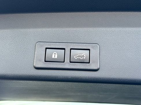 Used 2021 Subaru Ascent Touring w/ Popular Package #2A image 20