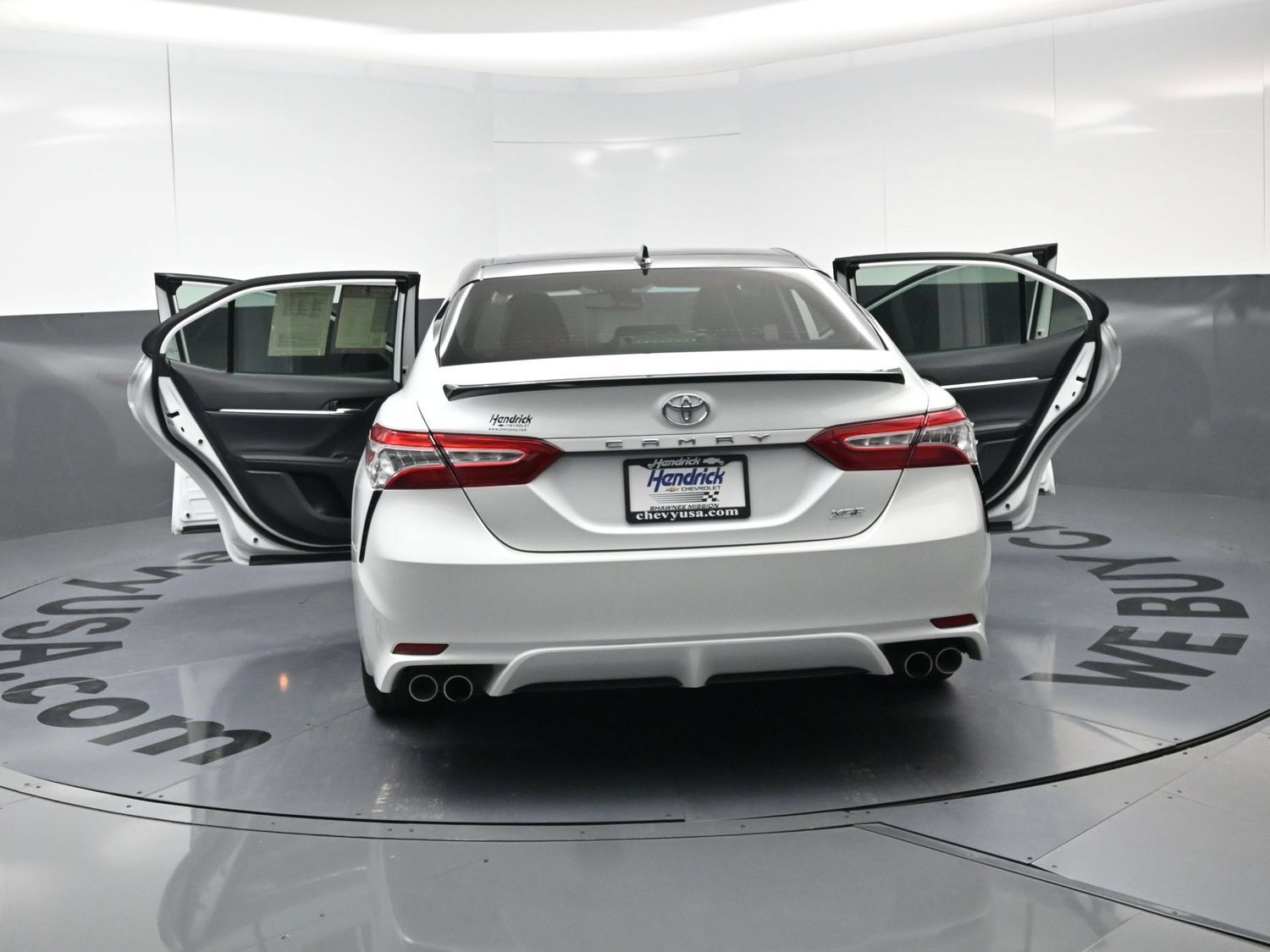 Used 2020 Toyota Camry XSE FWD image 28
