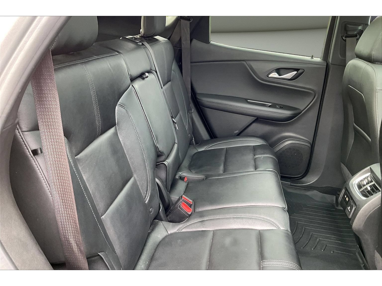 Used 2019 Chevrolet Blazer LT w/ Sun and Wheels Package AWD/4WD image 41