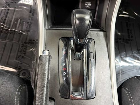 Used 2014 Honda Accord Sport image 21