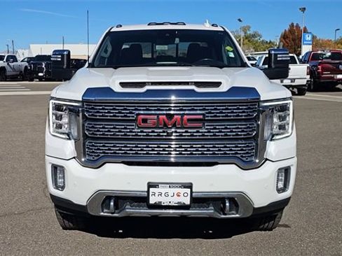 Used 2022 GMC Sierra 2500 Denali image 3