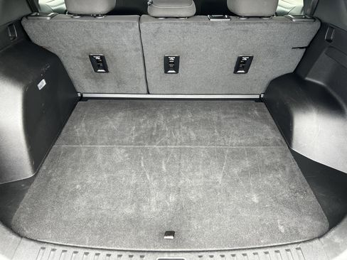 Used 2025 Chevrolet Equinox LT image 18