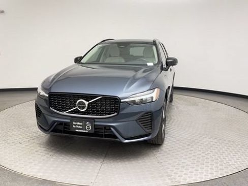 Used 2025 Volvo XC60 T8 Plus w/ Protection Package Premier AWD/4WD image 7