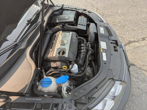 Used 2014 Volkswagen Eos image 44