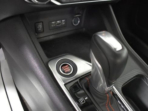 Certified 2024 Nissan Sentra SR image 17