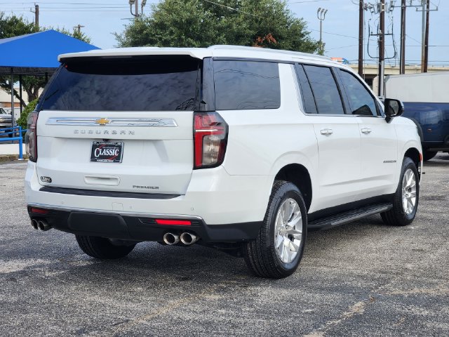 Used 2021 Chevrolet Suburban Premier RWD image 7